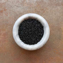 Load image into Gallery viewer, Hawaiian Hiwa Kai Black Sea Salt